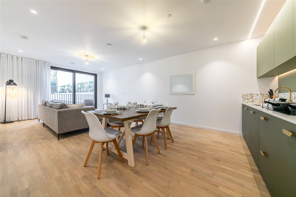 Property photo 1 of 17 Picture No. 19