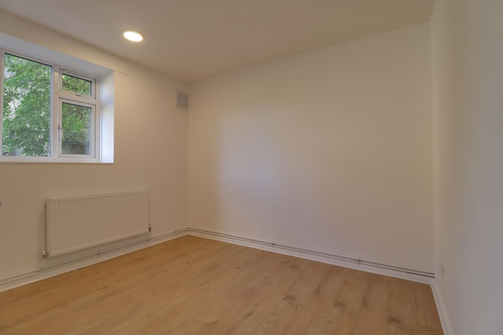 Property photo 2 of 10 Img_3358-Img_3360