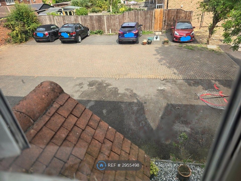 Property photo 2 of 11