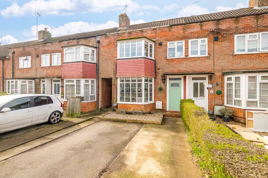 Property photo 2 of 23 4896893
