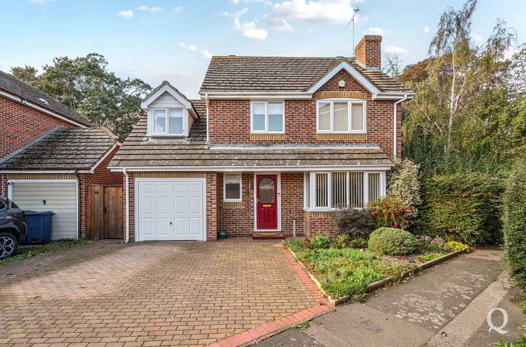 Property photo 1 of 22 98c233F9-3Aaf-40B...
