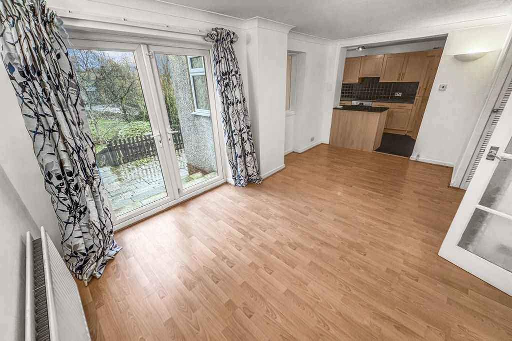 Property photo 3 of 24 3.Jpg