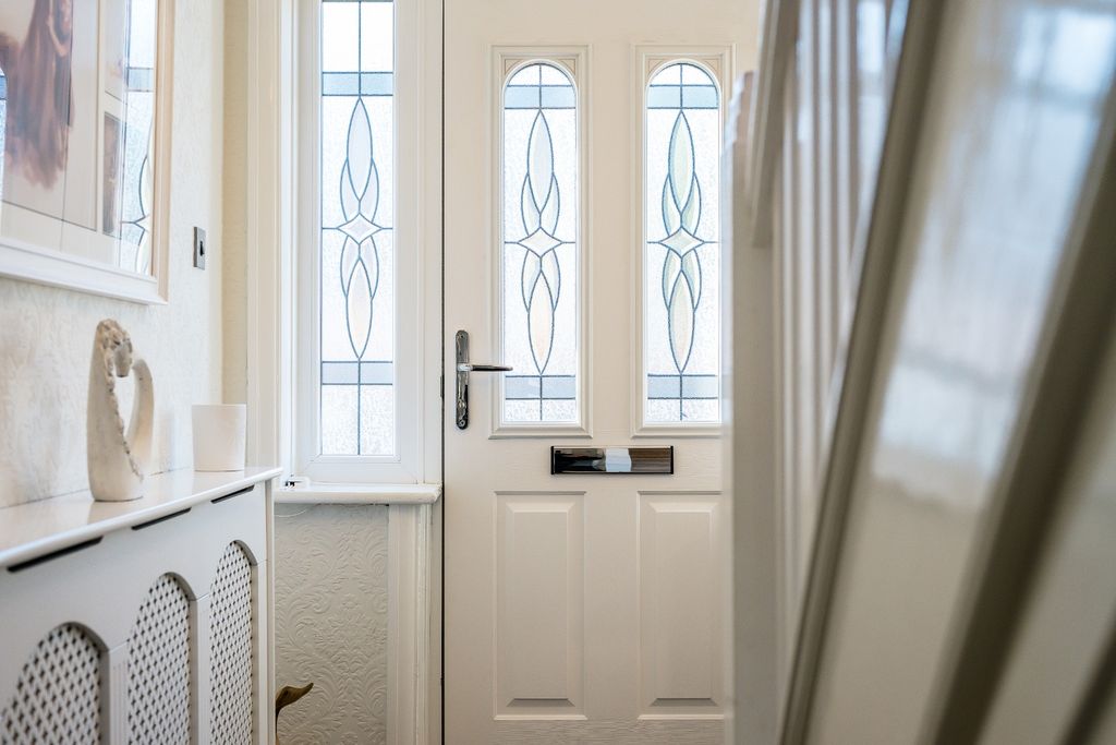 Property photo 3 of 45 4836932