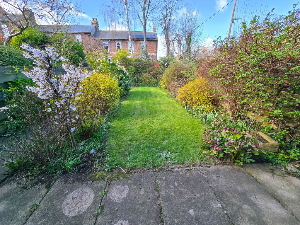 Property photo 2 of 13 Garden