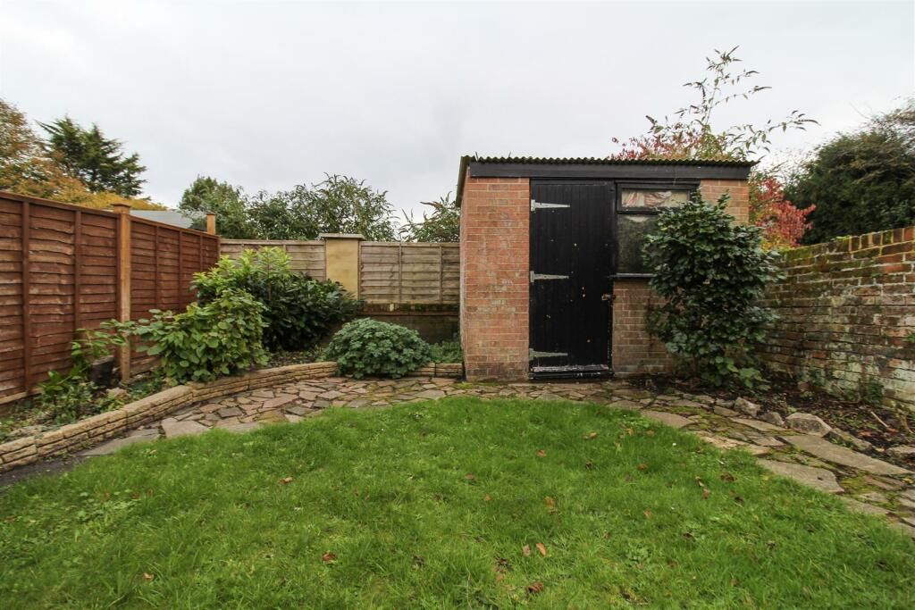 Property photo 1 of 4