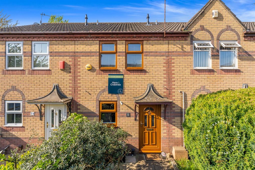 Property photo 1 of 21 Arundel-Place-20.Jpg