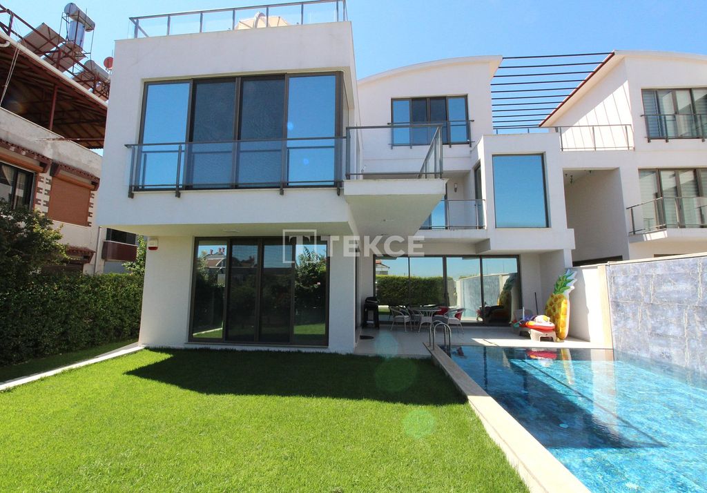Property photo 1 of 74