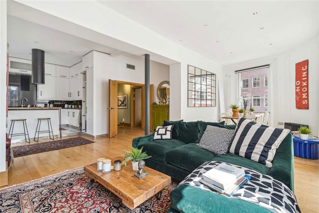 Property photo 2 of 7