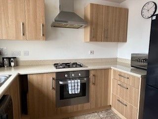 Property photo 2 of 10 Kitchen