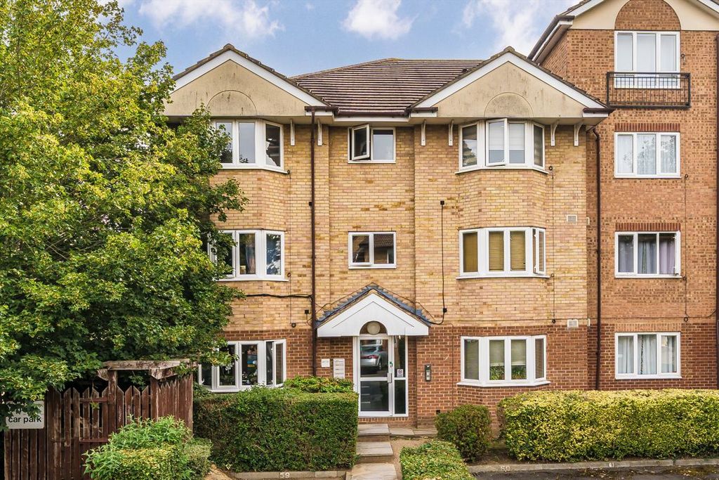 Property photo 1 of 6