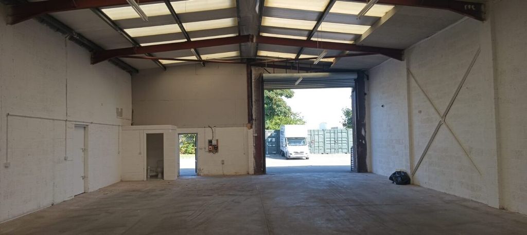 Property photo 3 of 8