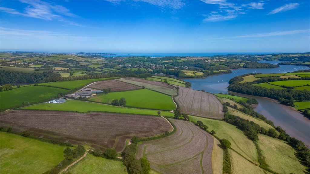 Property photo 2 of 20 Picture No. 04