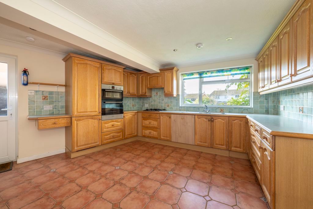 Property photo 2 of 18 Photo 13