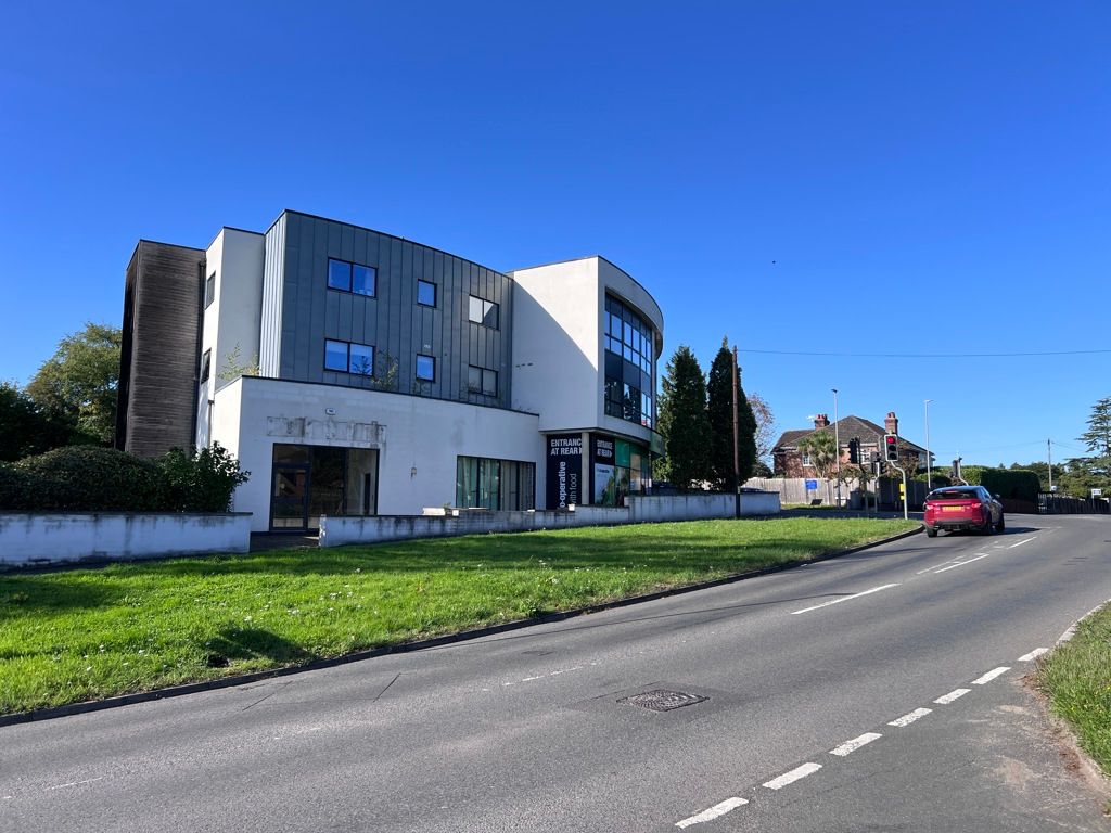 Property photo 2 of 14 Photo 14