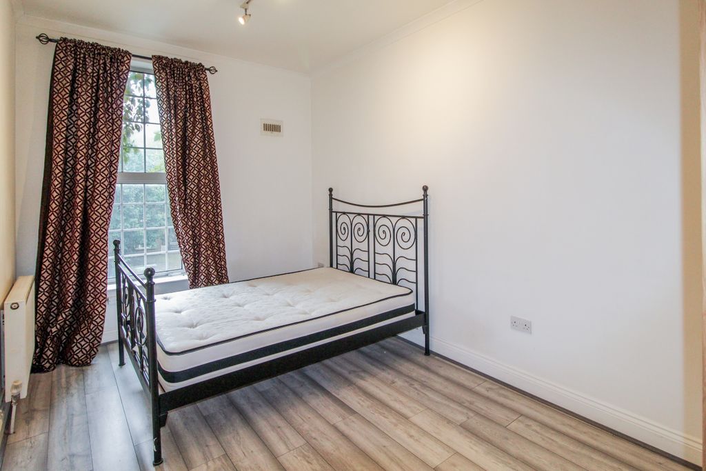 Property photo 2 of 4