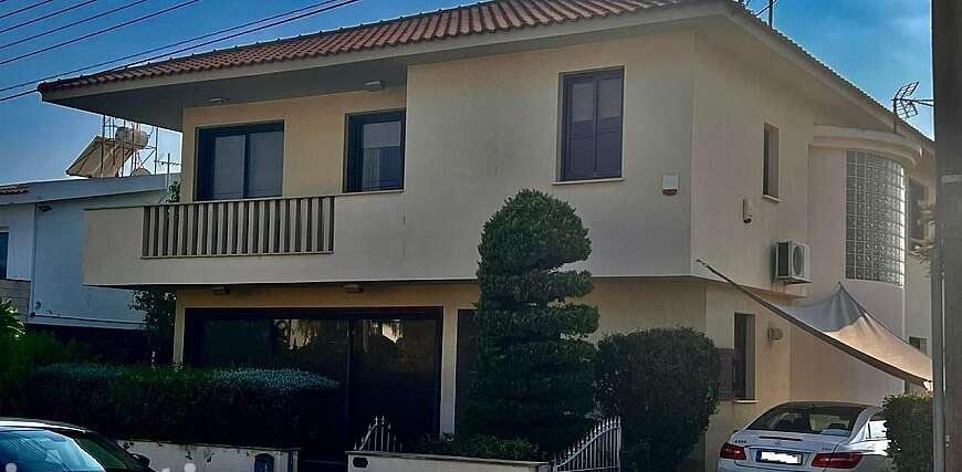 Property photo 3 of 4