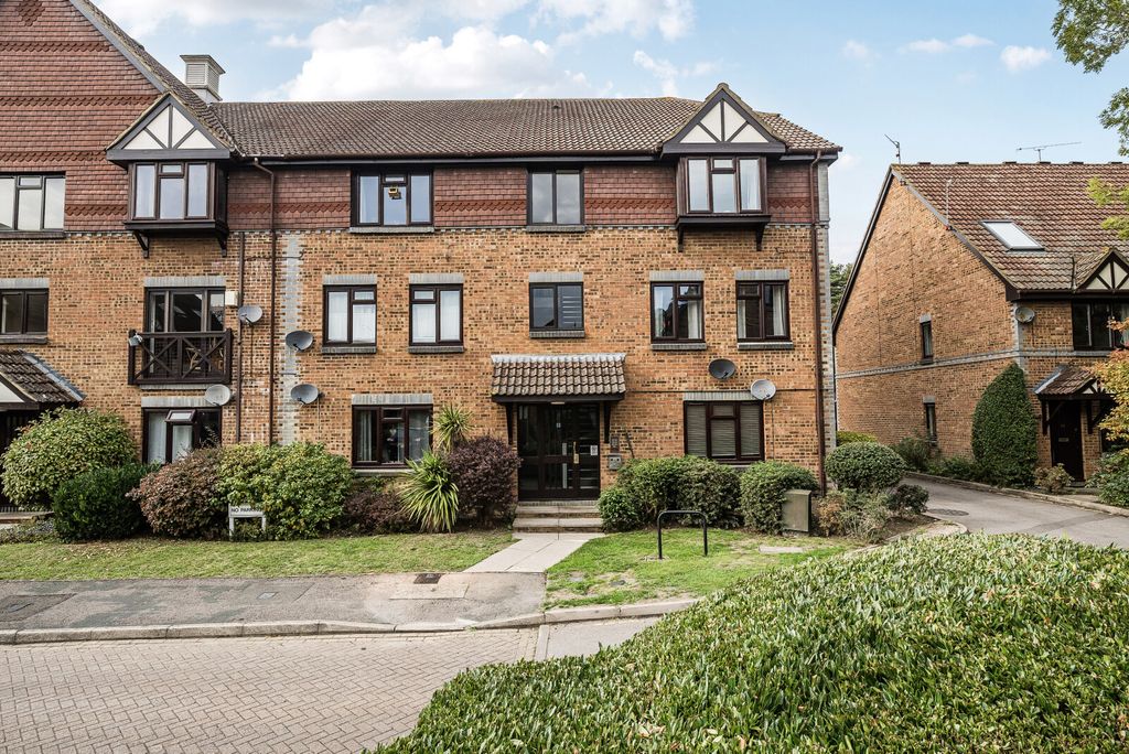 Property photo 1 of 21 1361456-2-68De96c...