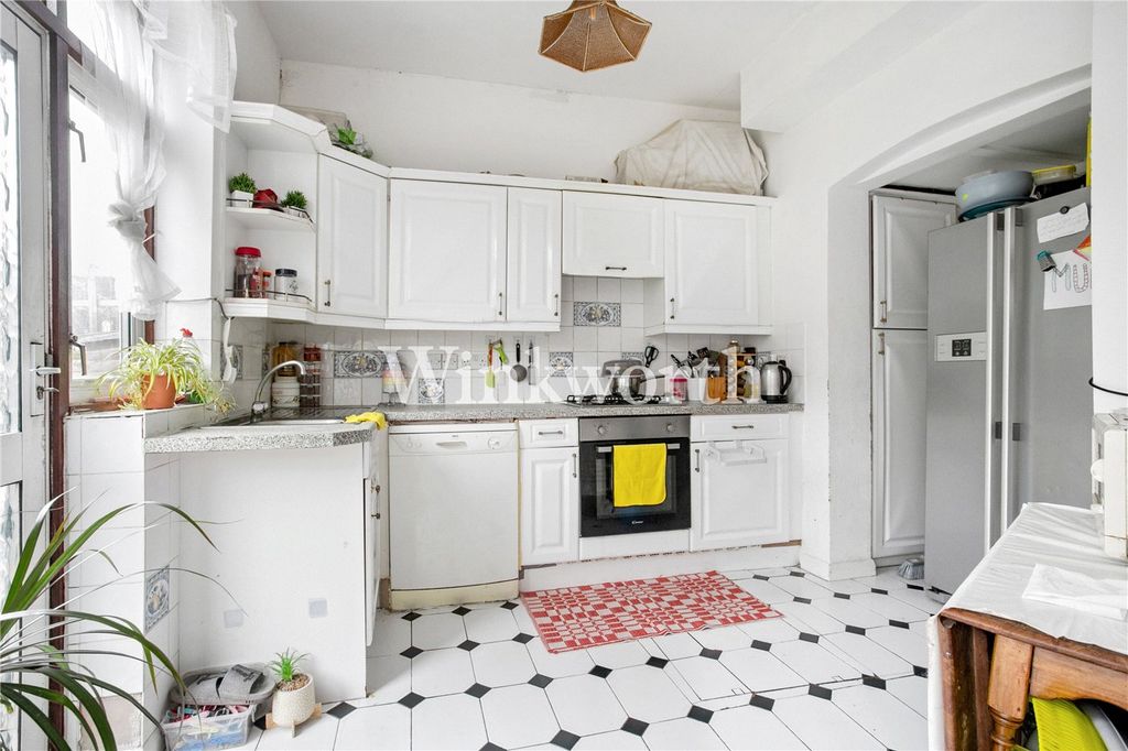 Property photo 3 of 12 Picture No. 07