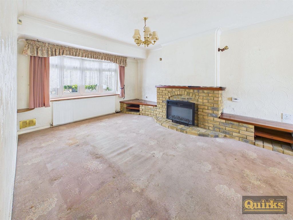 Property photo 2 of 16 Cam02342G0-Pr0237-Still003.Jpg