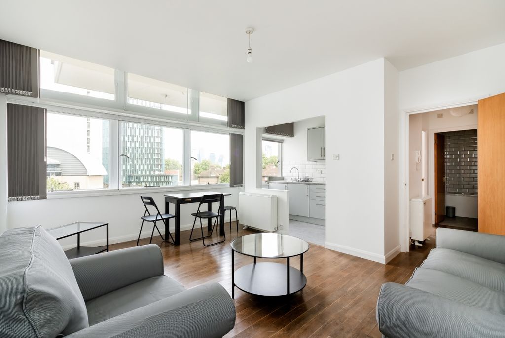 Property photo 1 of 15 Metro-Central-Hei...