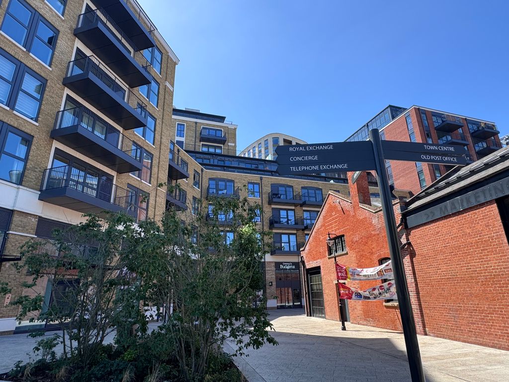 Property photo 3 of 15