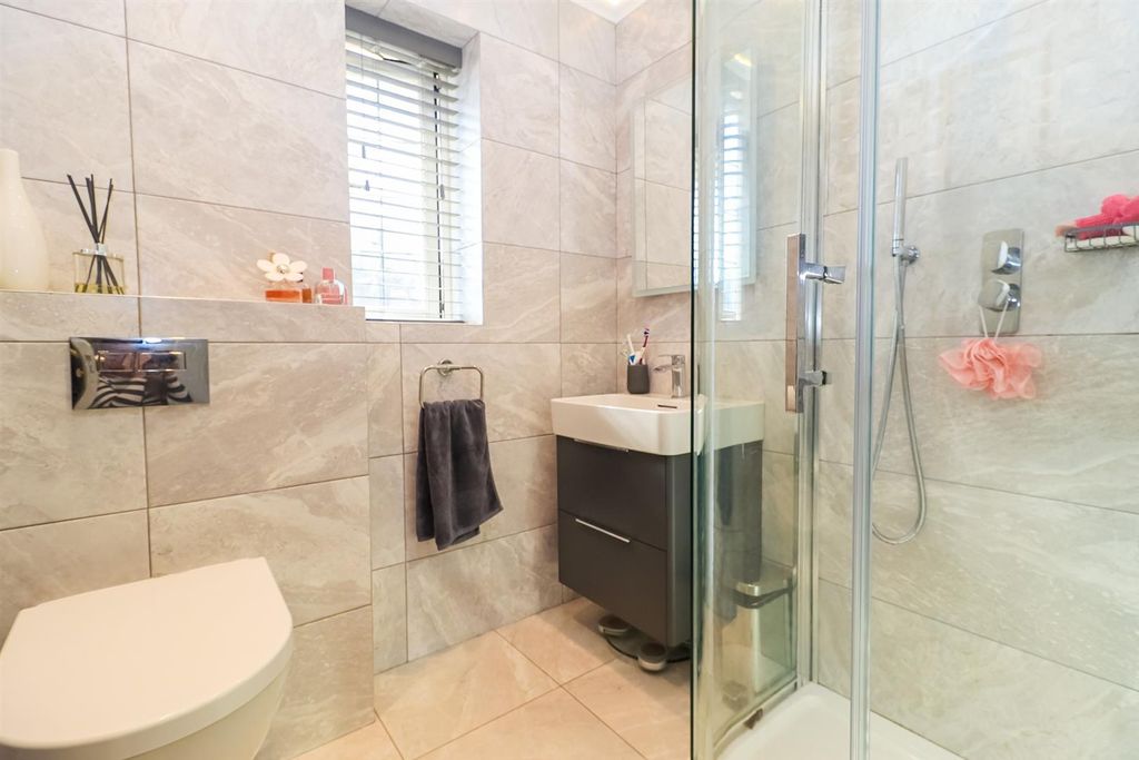 Additional image 10 of 4 bed detached house for saleManor Park, Dewsbury WF12