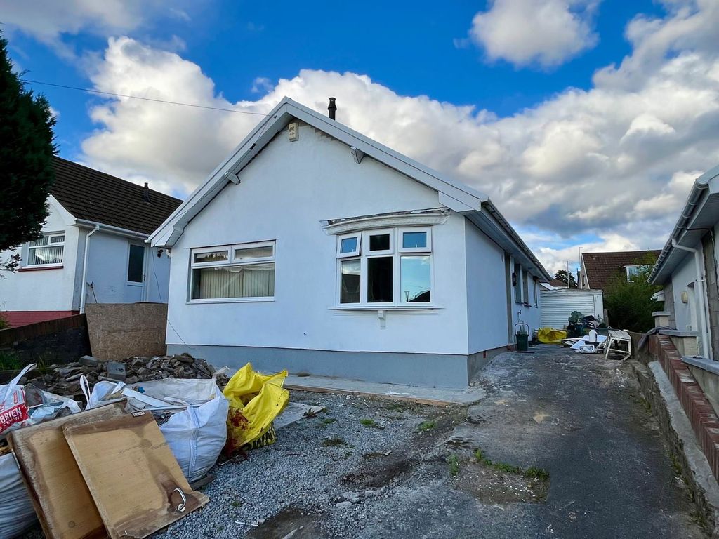 Property photo 1 of 1