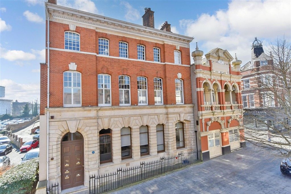 Property photo 1 of 14 Front Elevation