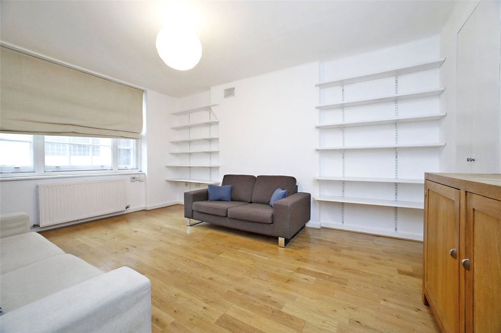 Property photo 3 of 7 Picture No. 17