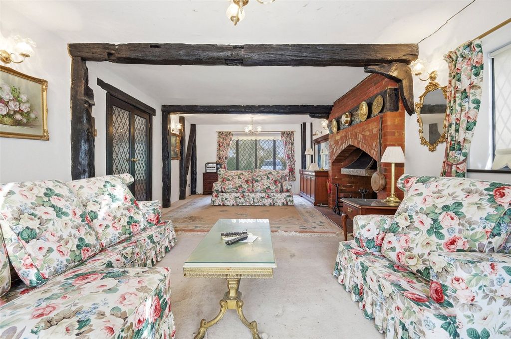 Property photo 2 of 12 Living Room