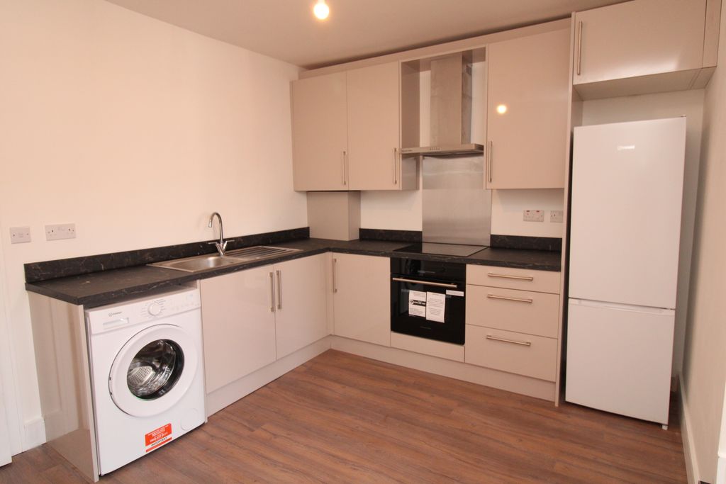 Property photo 1 of 18 Img_6028