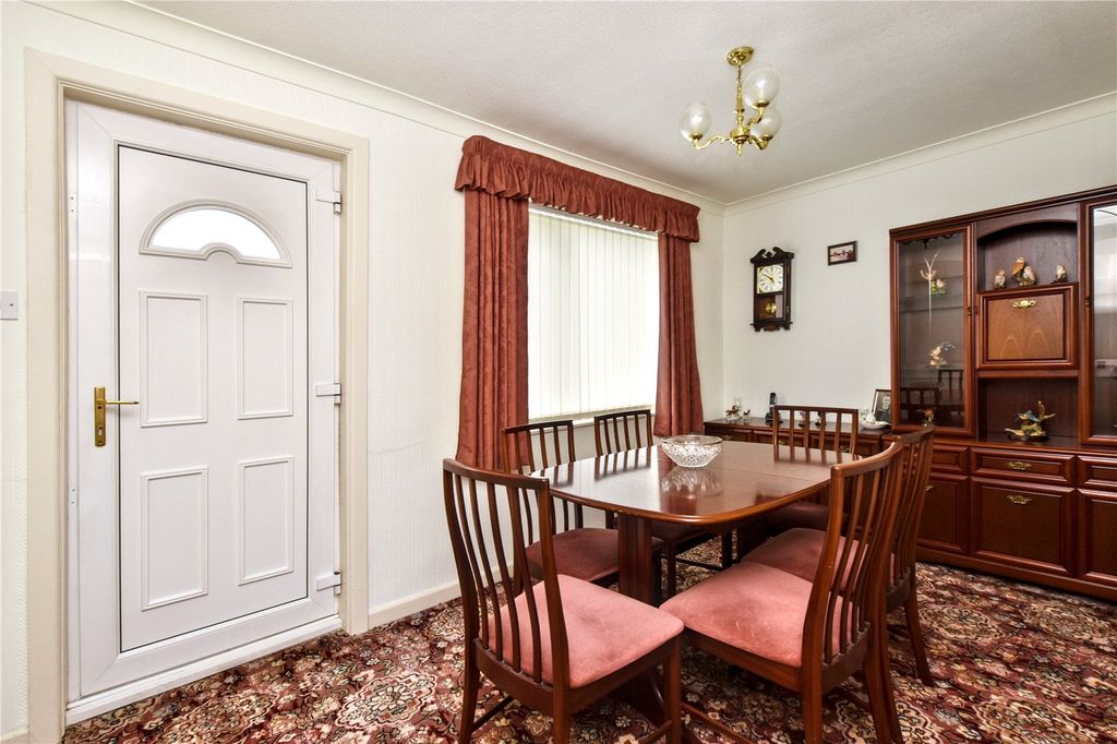 Property photo 3 of 19 Picture No. 53