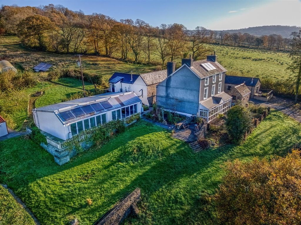 Property photo 2 of 115 Dji_0010_Hdr.Jpg