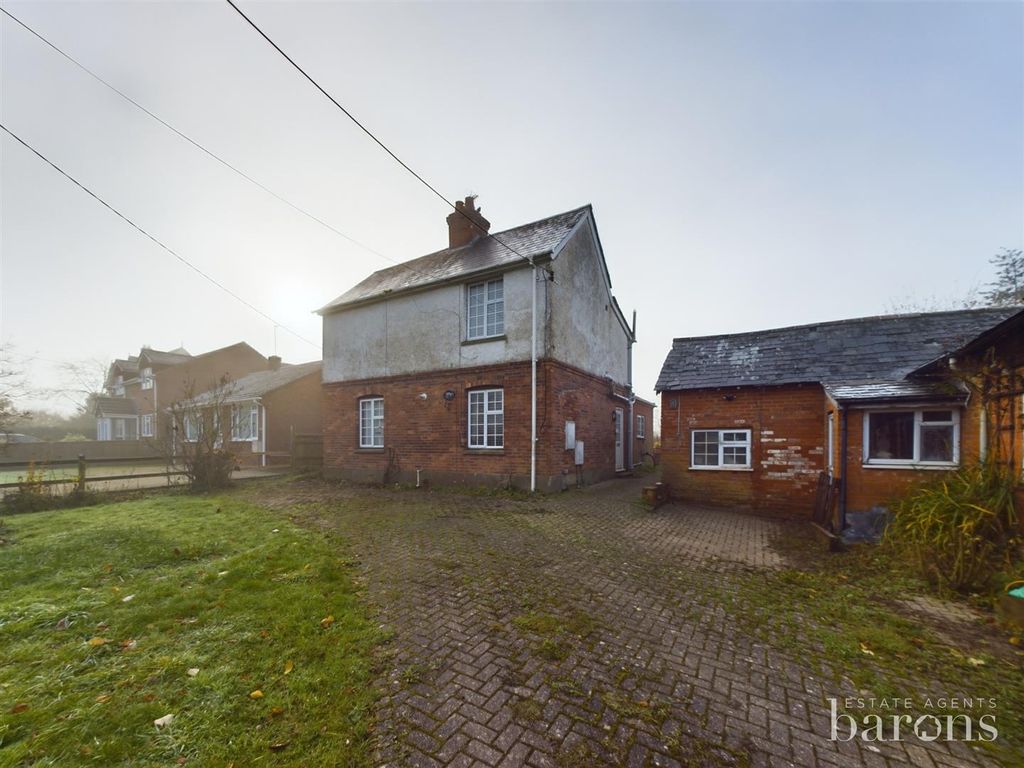 Property photo 2 of 33 Cam01093G0-Pr0450-Still031.Jpg