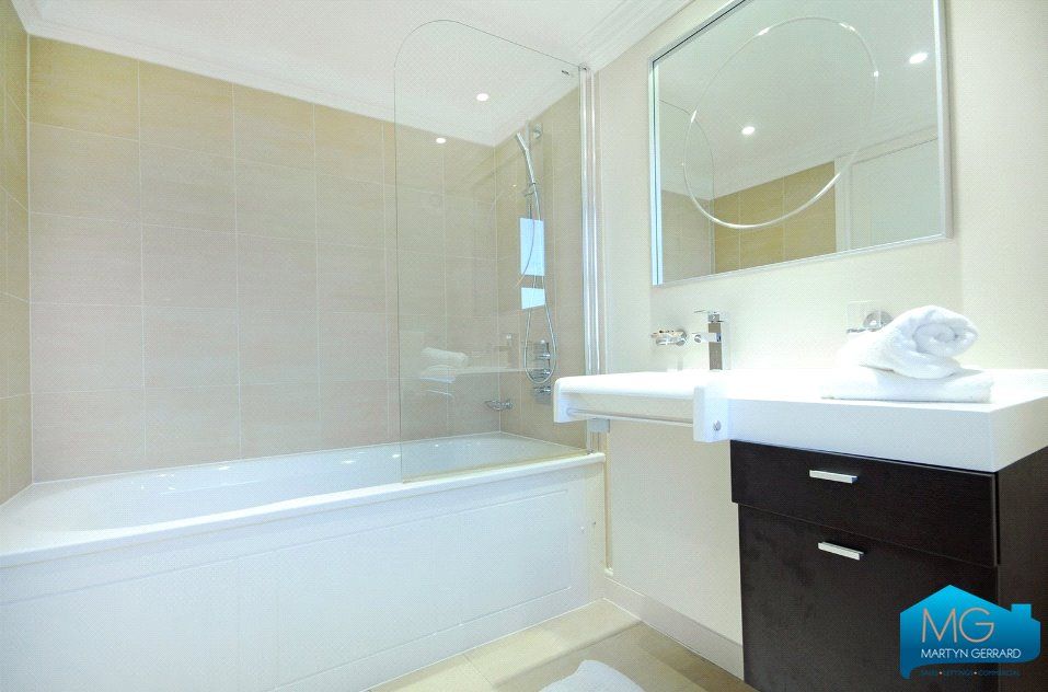 Property photo 2 of 9 Picture No. 13
