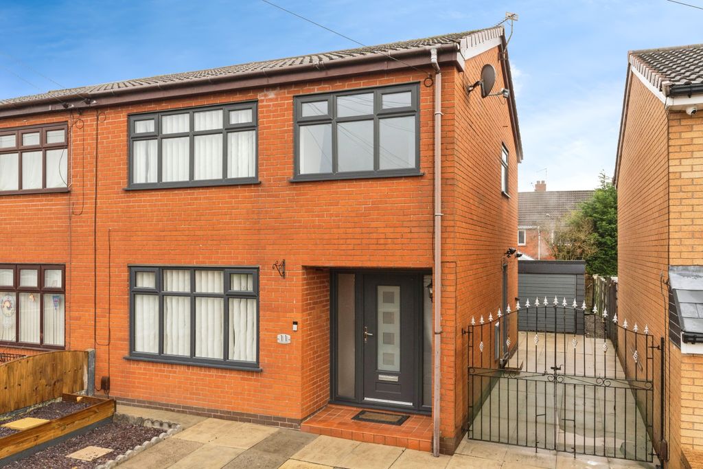 Property photo 1 of 20 Photo #1