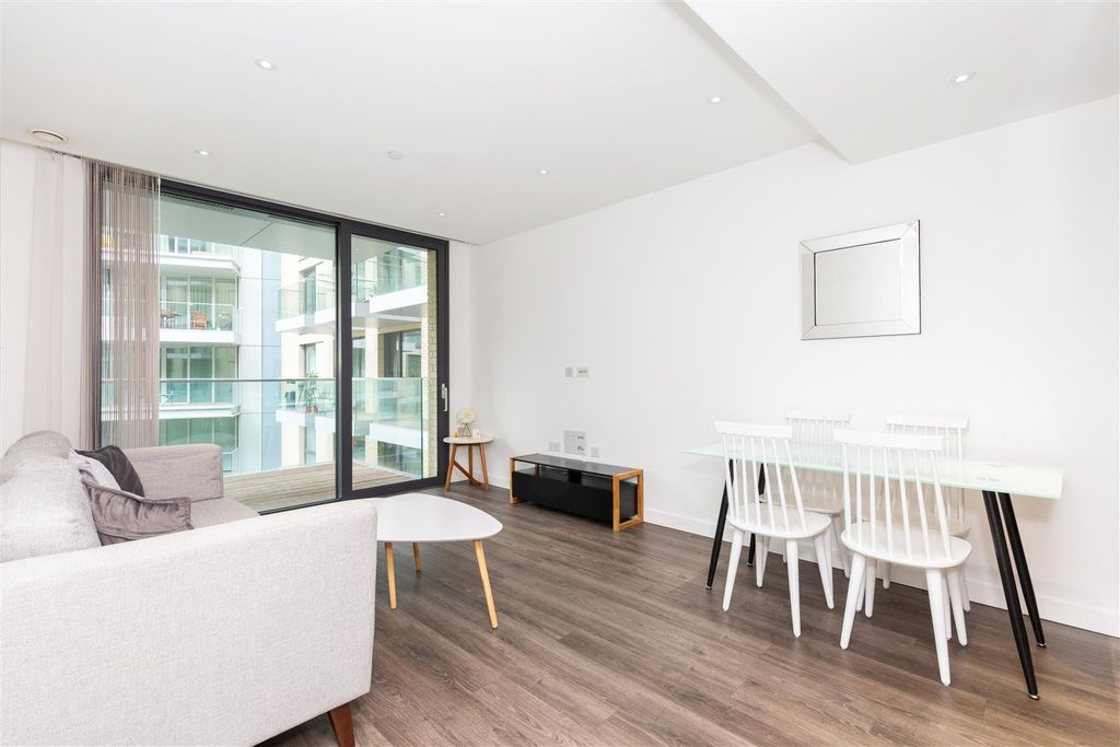 Property photo 3 of 10 312 Catalina House-1.Jpg