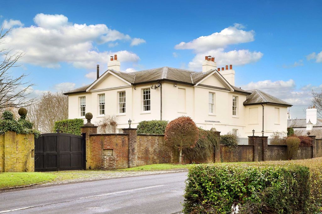 Property photo 1 of 24 Front