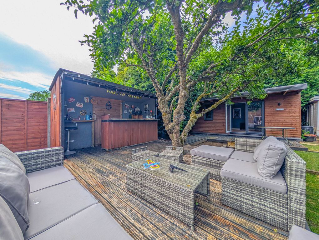Property photo 3 of 30
