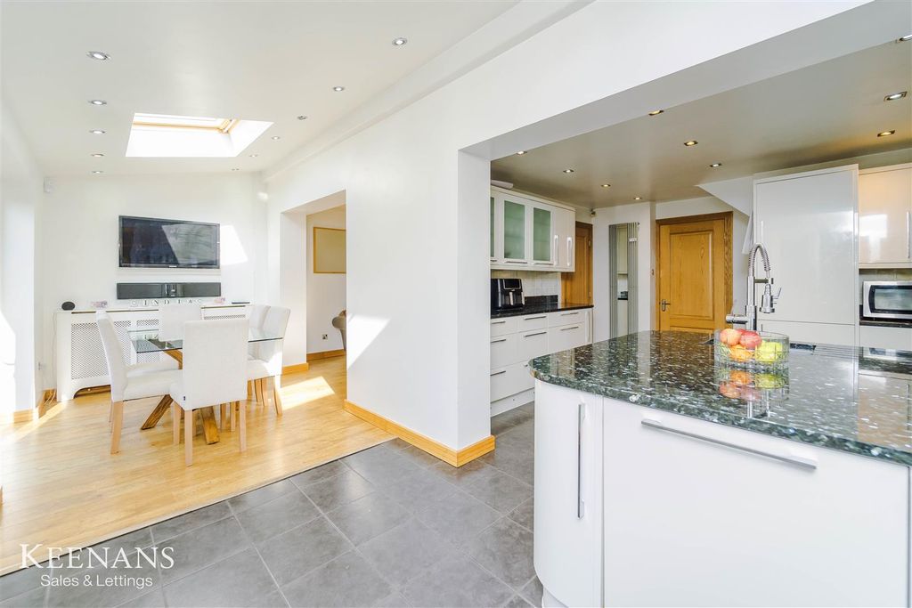 Property photo 2 of 51 2.Jpg