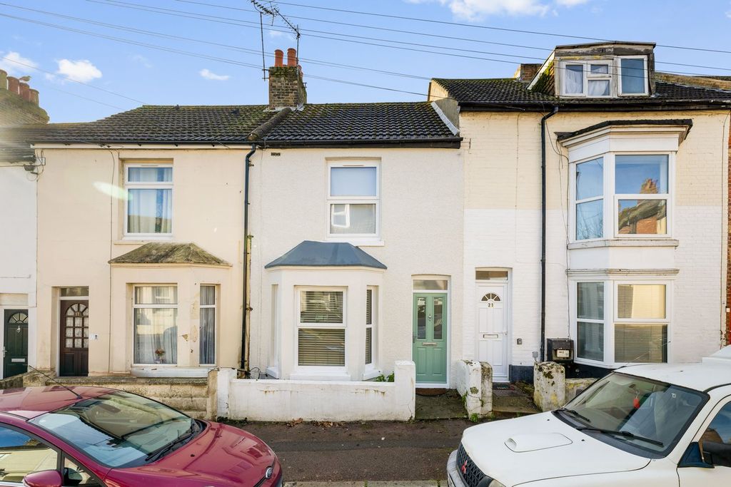 Property photo 1 of 13