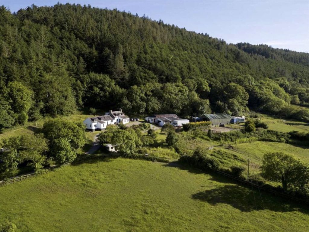 Property photo 1 of 25 Picture No. 27