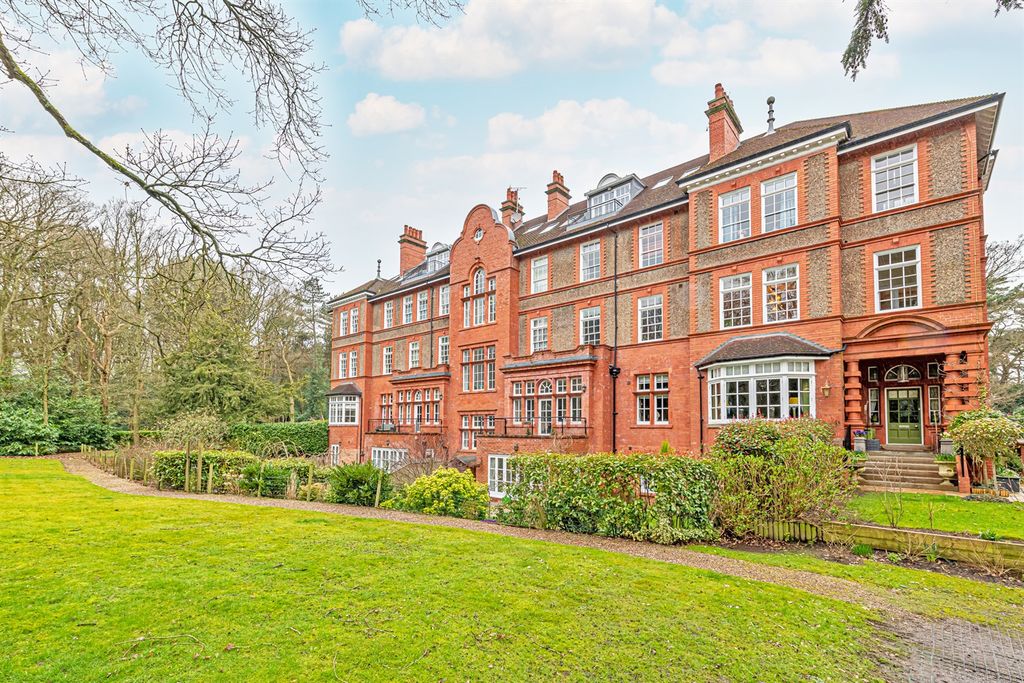 Property photo 1 of 19 (Main)