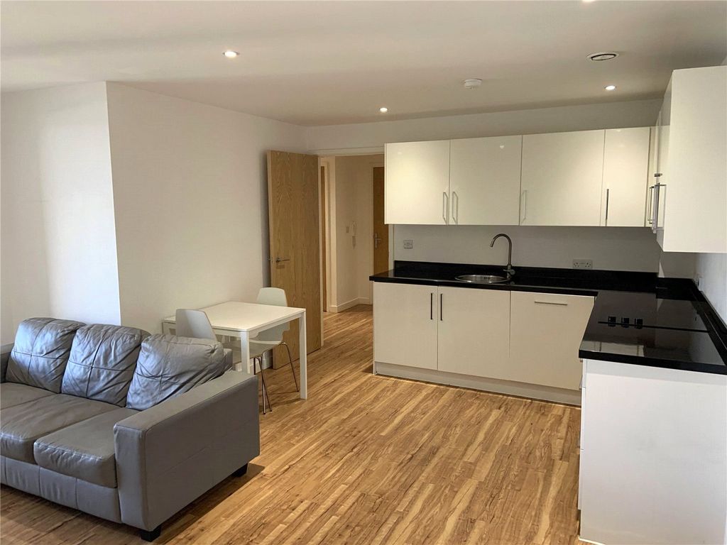 Property photo 1 of 8 Picture No. 16