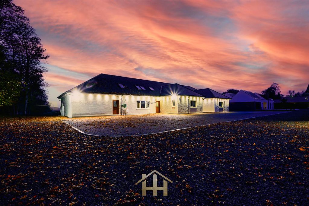 Property photo 1 of 32 Z92_4707-Edit-Edit.Jpg