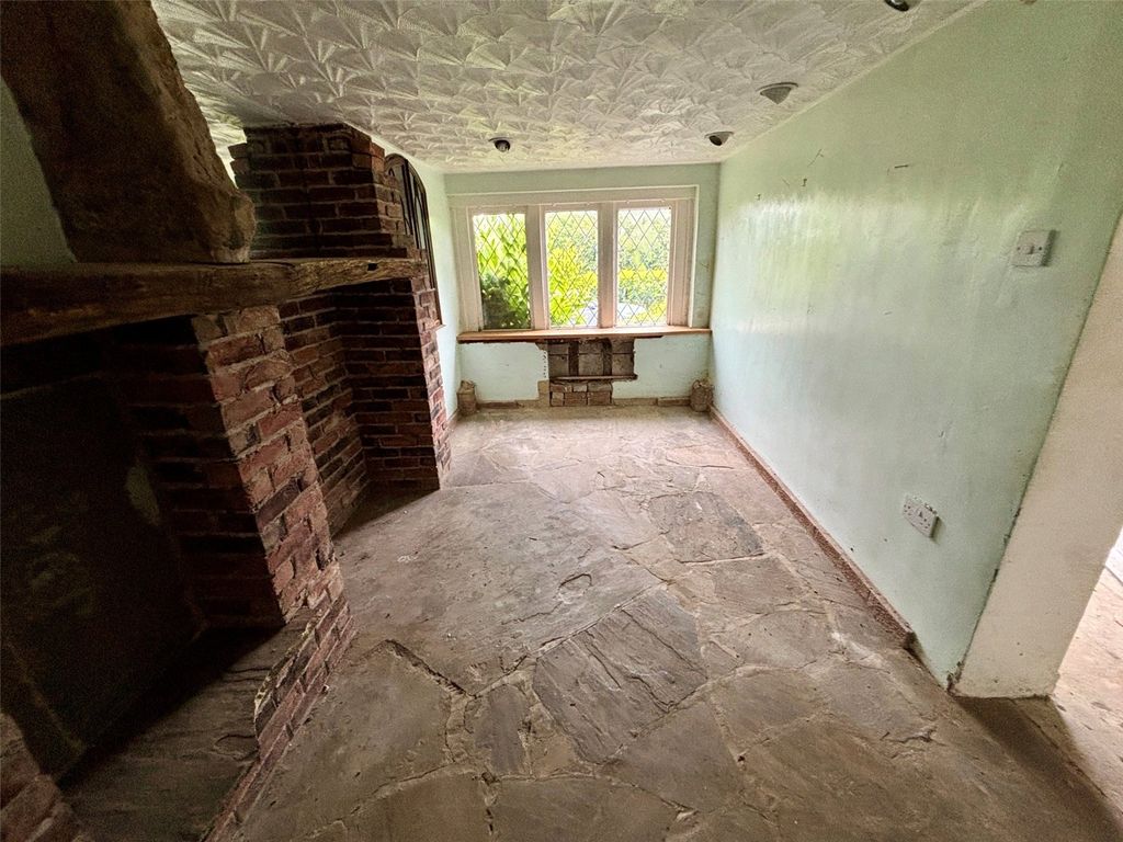 Property photo 3 of 16 Picture No. 02