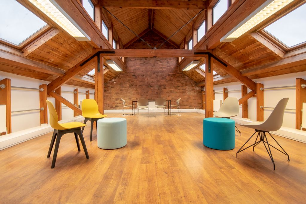 Property photo 2 of 7