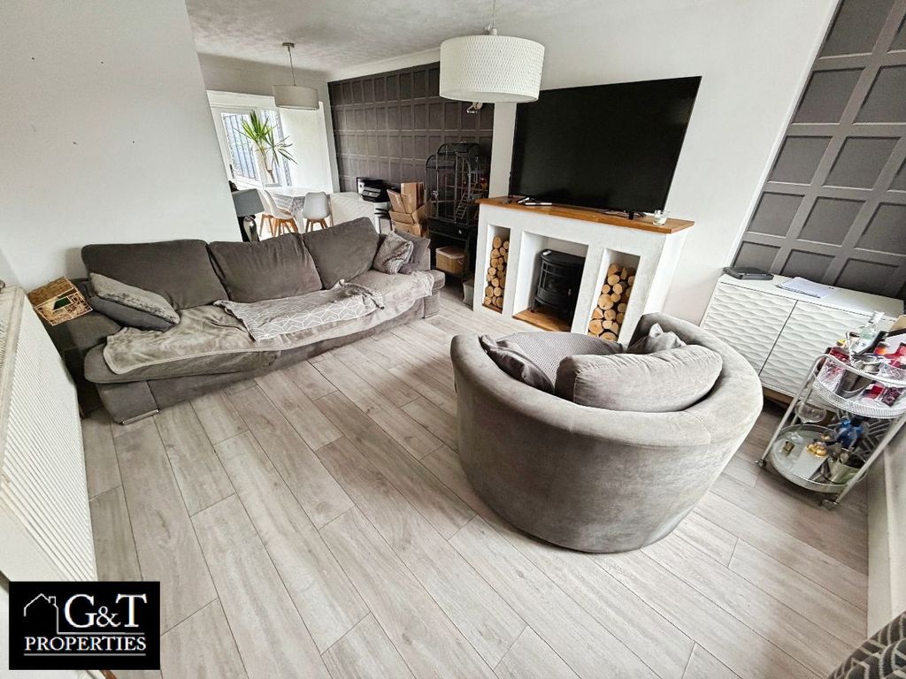 Property photo 3 of 27 Reception Room