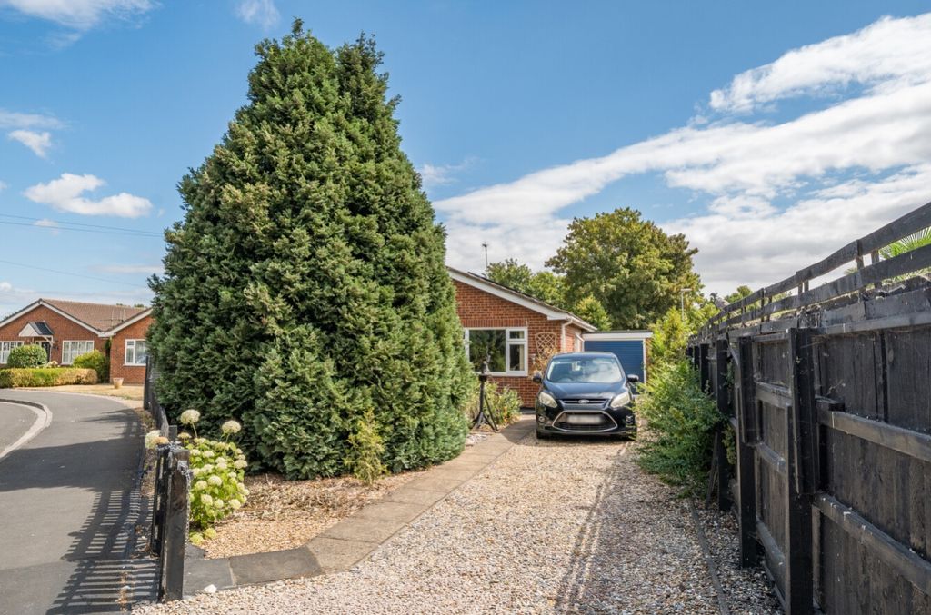 Property photo 2 of 26 1497435 (3)