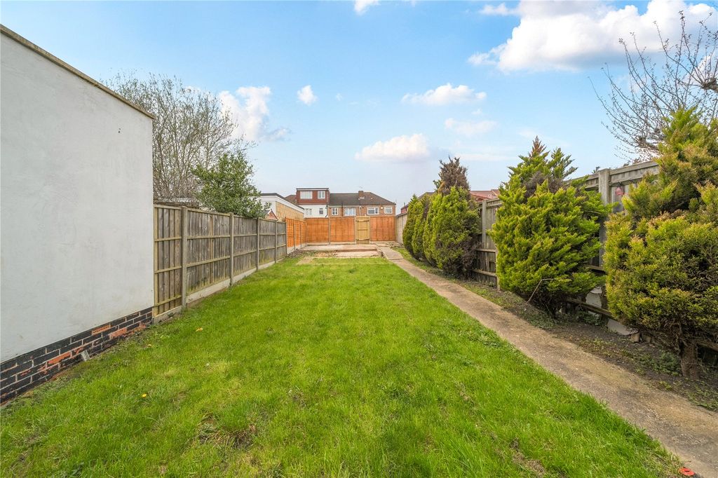 Property photo 2 of 15 Picture No. 05